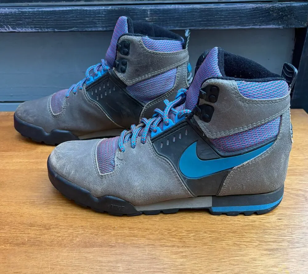 Vintage 90s Nike ACG Hiking Boots Gray Suede Teal Blue Mid Top Rare Mens 10